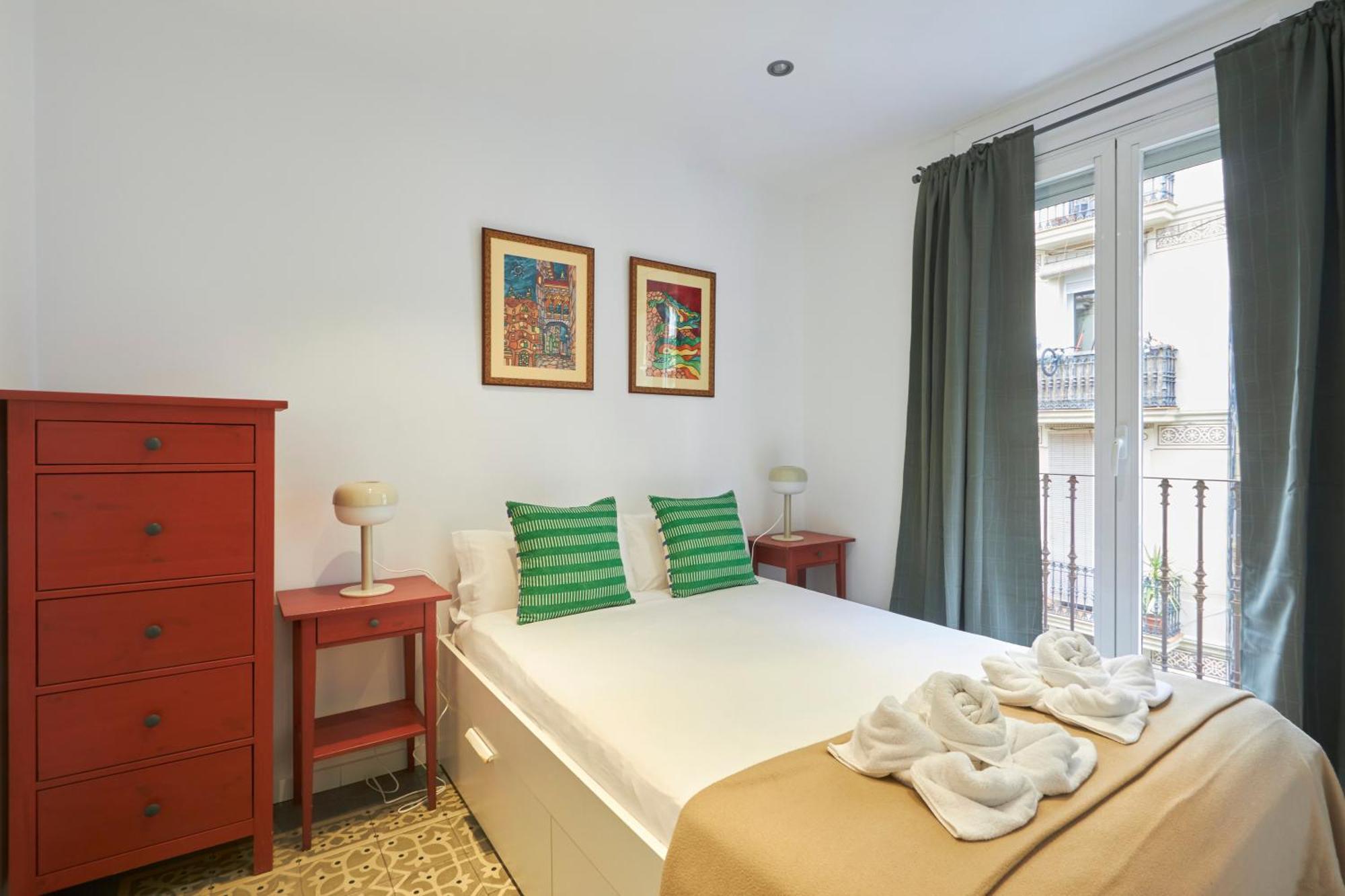 64 Apartment In A Typical Barcelona'S Old Building מראה חיצוני תמונה